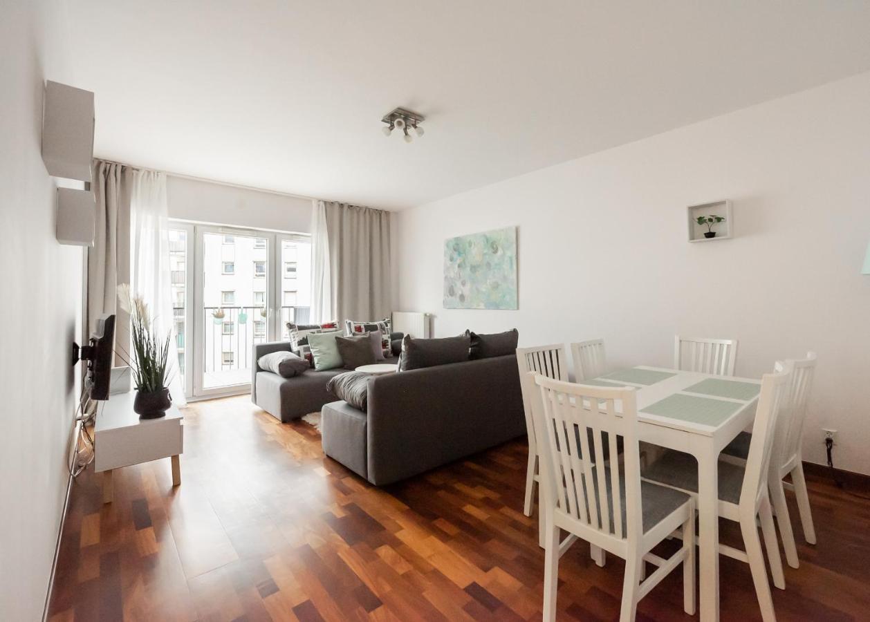 Wola Sunset Apartment Free Parking Warsaw Exterior photo